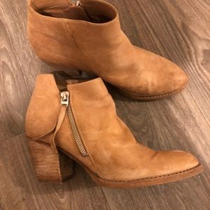 Sam Edelman leather ankle boots size 7.5